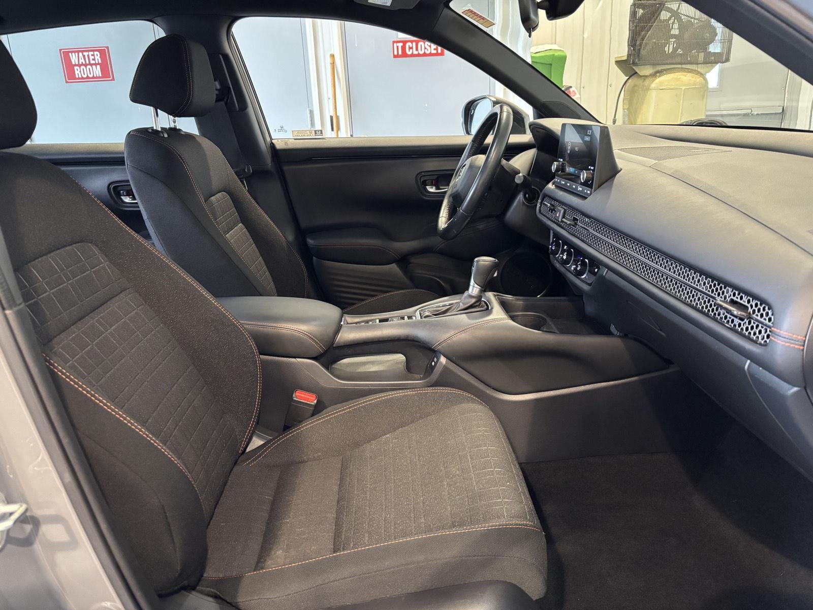 Used 2024 Urban Gray Pearl Honda Sport image 36