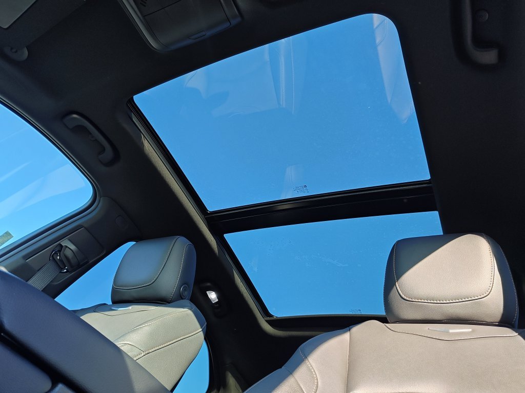 Used 2023 Black Cadillac Sport image 26