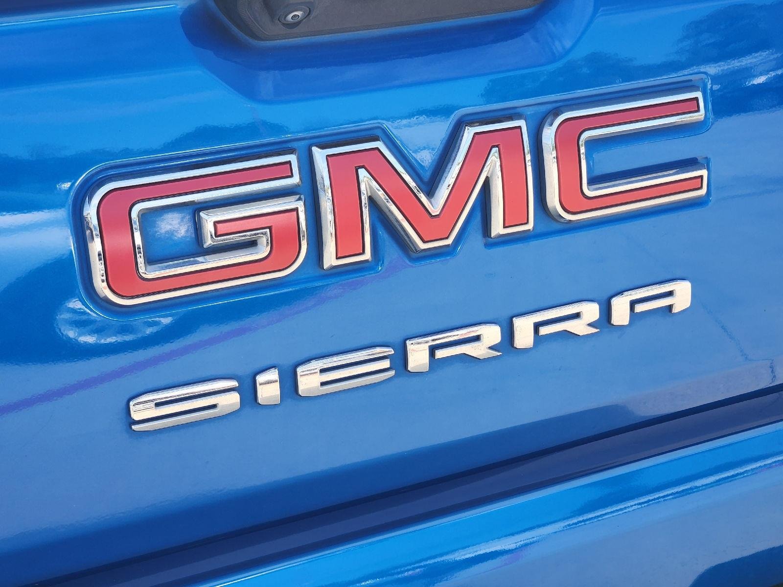 2022 GMC Sierra 1500 photo 12 of 33