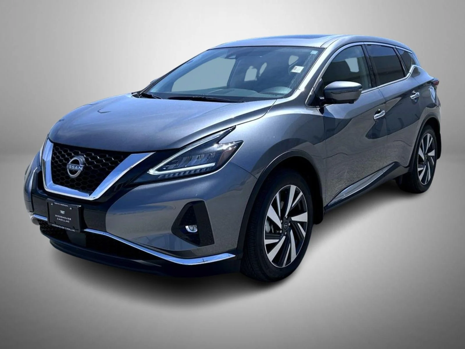 Used 2023 Gray Nissan SL image 1