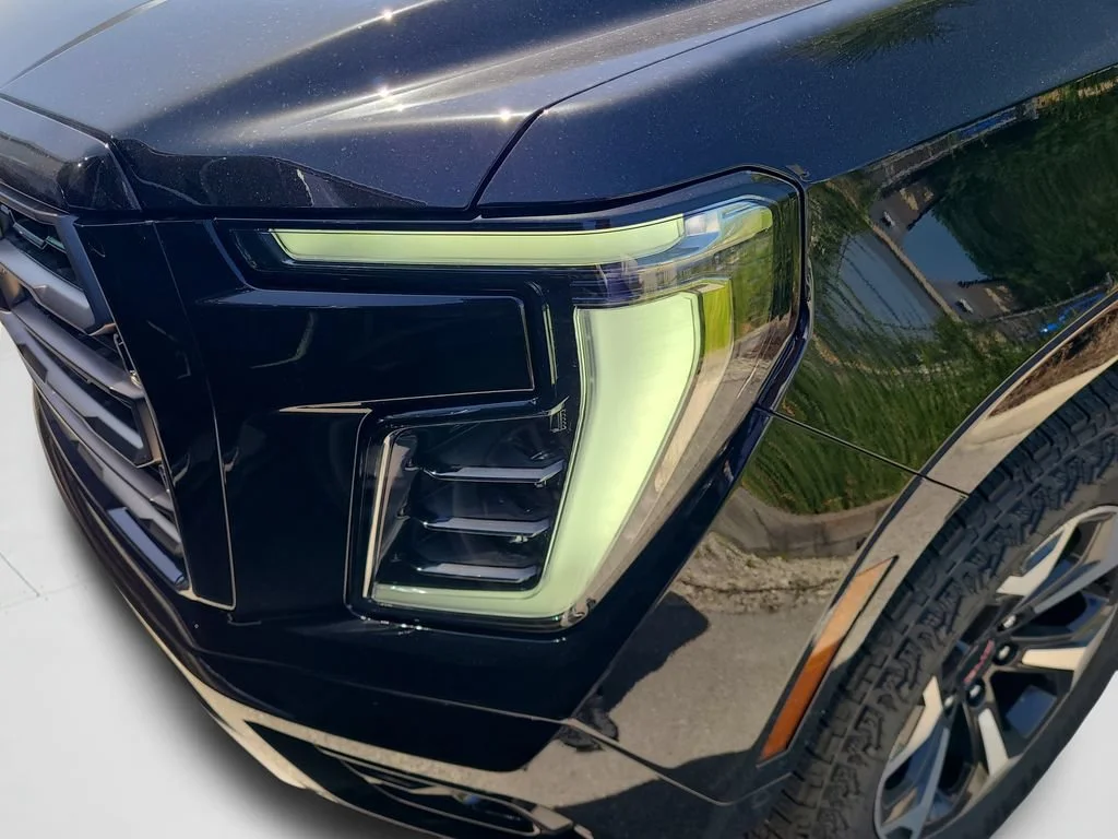 New 2026 Onyx Black GMC AT4 Ultimate image 23