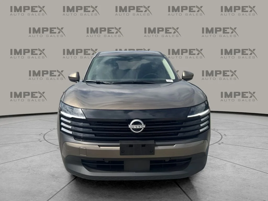 Used 2025 Brown Nissan SV image 5