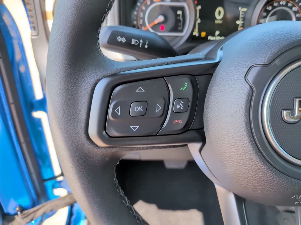 New 2026 Hydro Blue Pearl-Coat Exterior Paint Jeep Sport S image 22