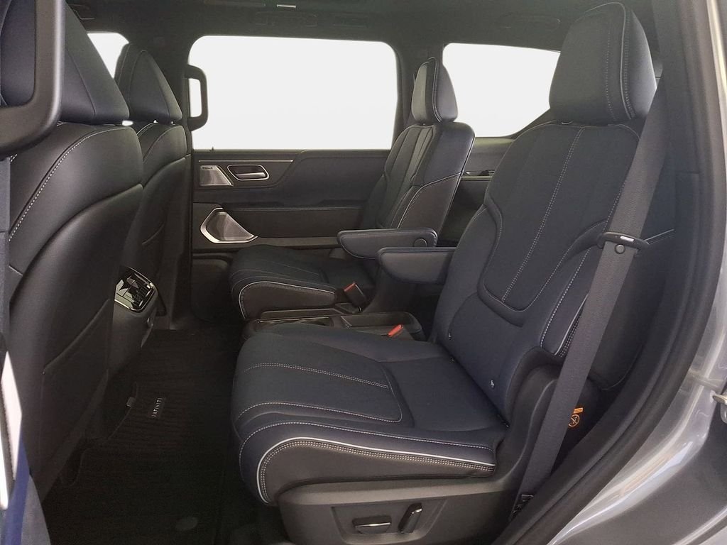 New 2026 DYNAMIC METAL INFINITI Sport 4WD image 9