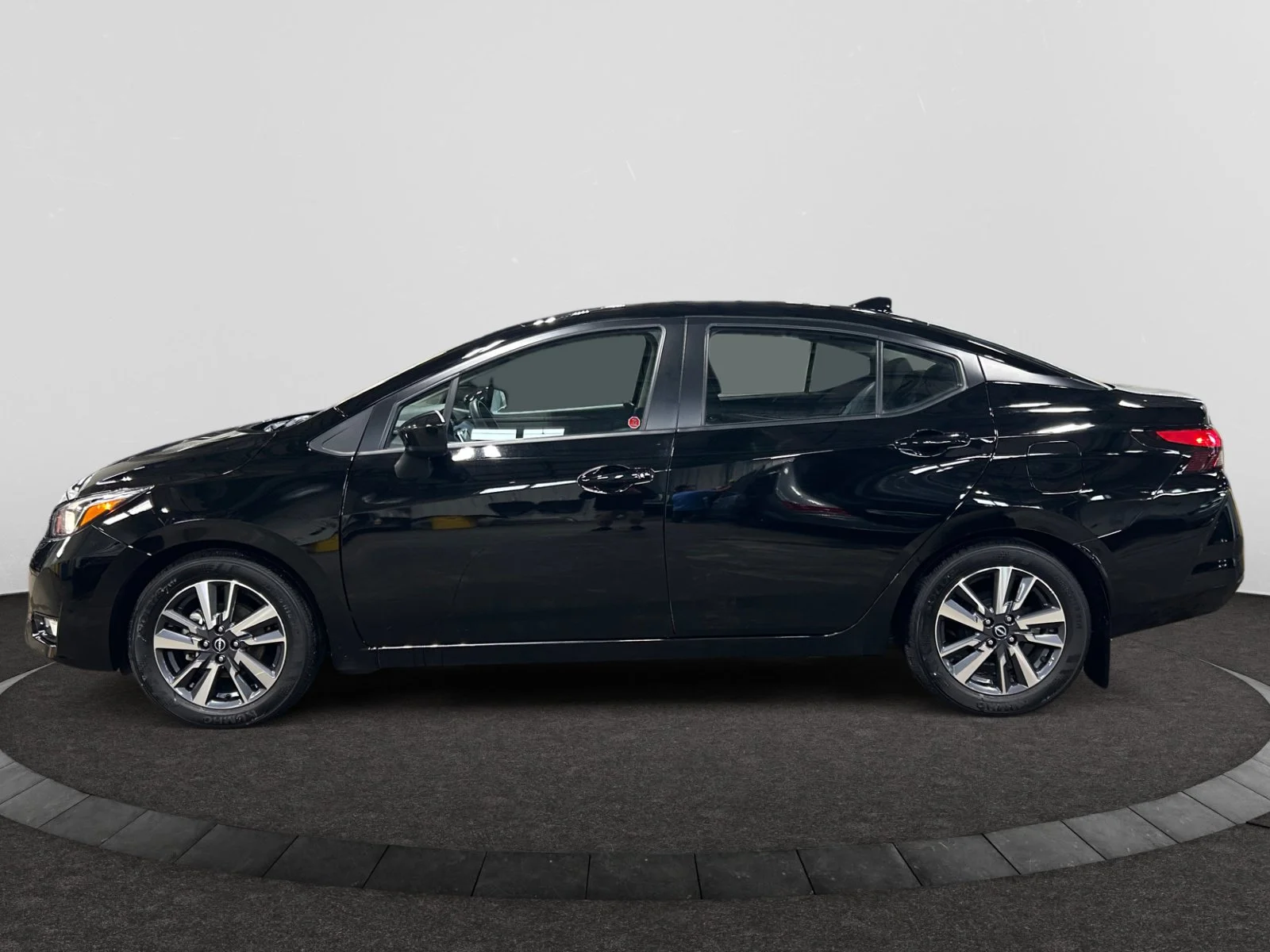 Used 2025 Black Nissan SV image 2