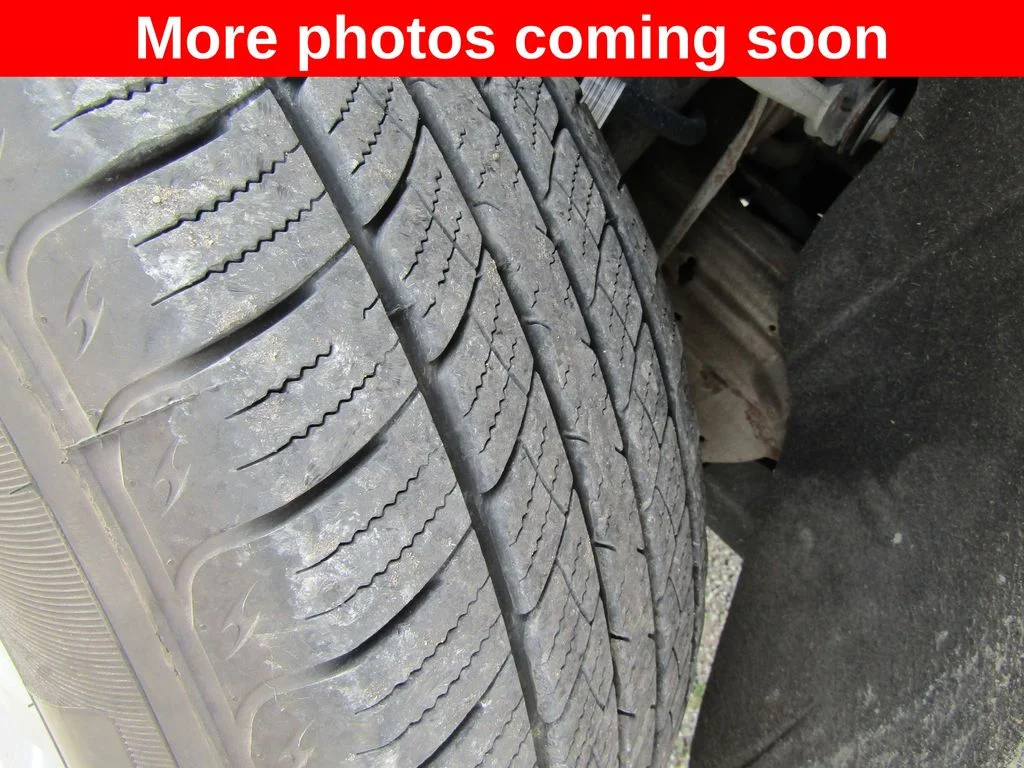 Used 2020  Chevrolet RST image 10