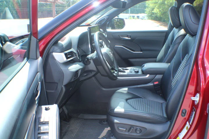 Used 2024 Ruby Flare Pearl Toyota XSE image 11