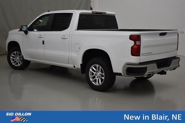 New 2026 Summit White Chevrolet LT image 14