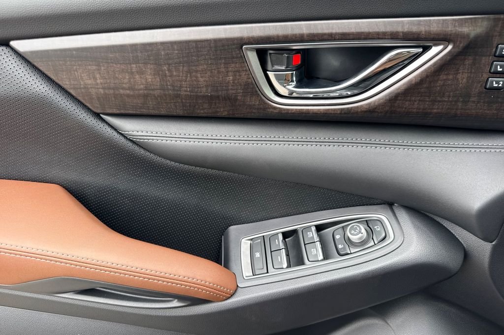 New 2026 MAGNETITE GRAY METALLIC Subaru Touring 7-Passenger image 13