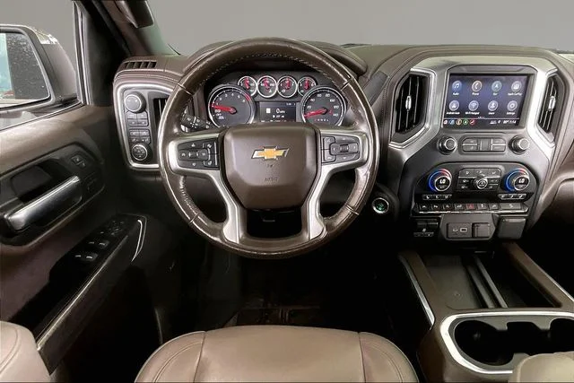 Used 2019 White Chevrolet LTZ image 8