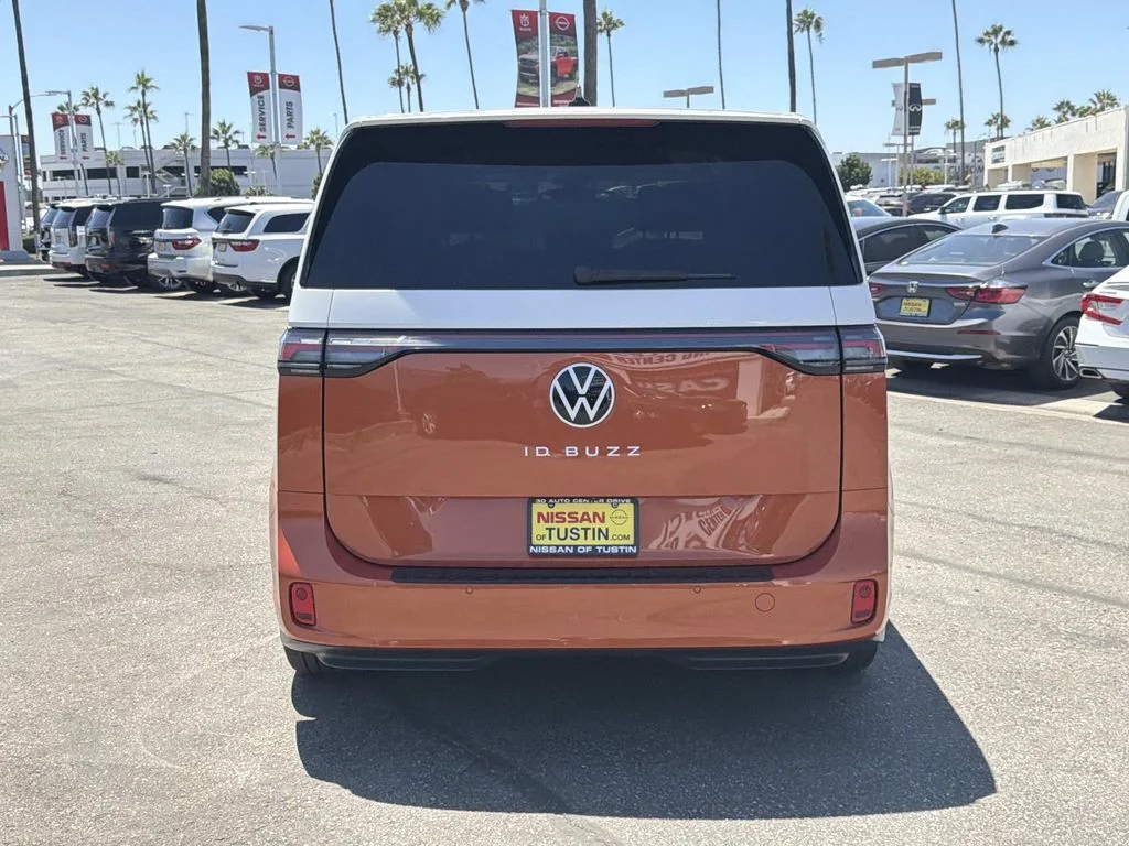 Used 2025 Energetic Orange Volkswagen 1st Edition image 5