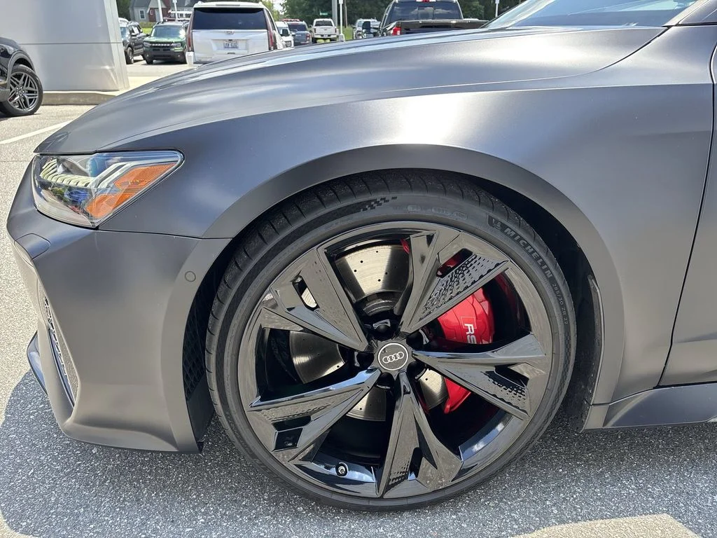 Used 2021  Audi 4.0T image 19