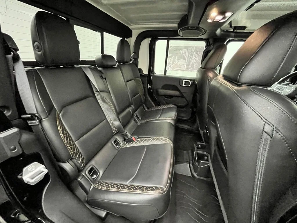 Used 2021 Black Jeep Overland image 35