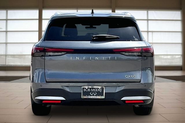 Used 2026 Gray INFINITI LUXE image 4