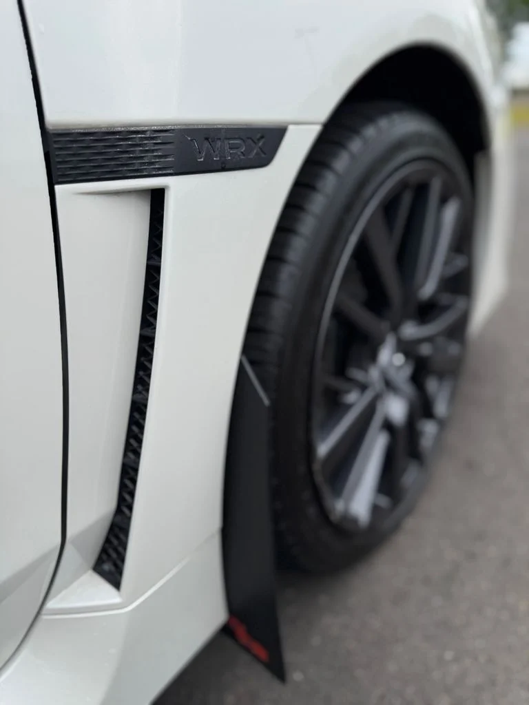 Used 2017 Crystal White Pearl Subaru Base image 41