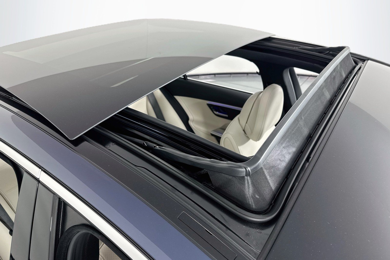New 2026 Twilight Blue Metallic Mercedes-Benz C 300 Sedan image 21