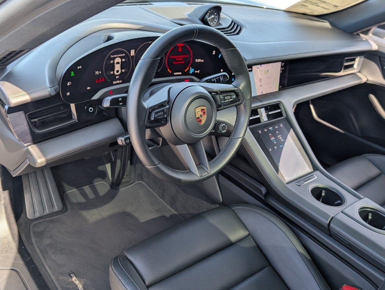 Certified Used 2023 Volcano Grey Metallic Porsche  image 4