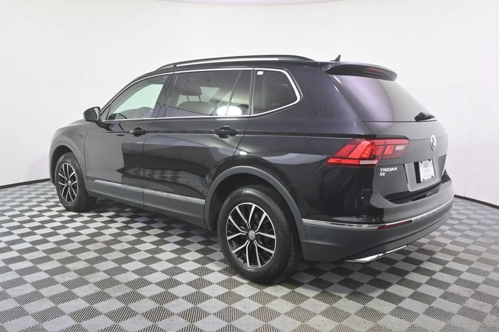 Used 2021 Volkswagen Tiguan SE with VIN 3VV2B7AX1MM115914 for sale in Minneapolis, Minnesota