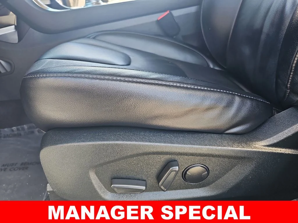 Used 2022 Silver Ford Titanium image 29