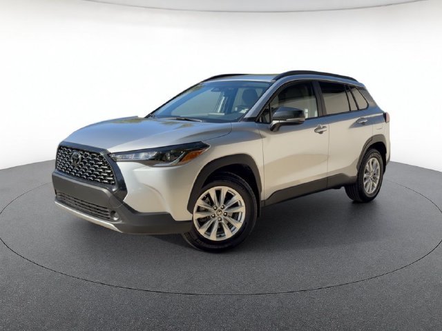 2025 Toyota Corolla Cross LE