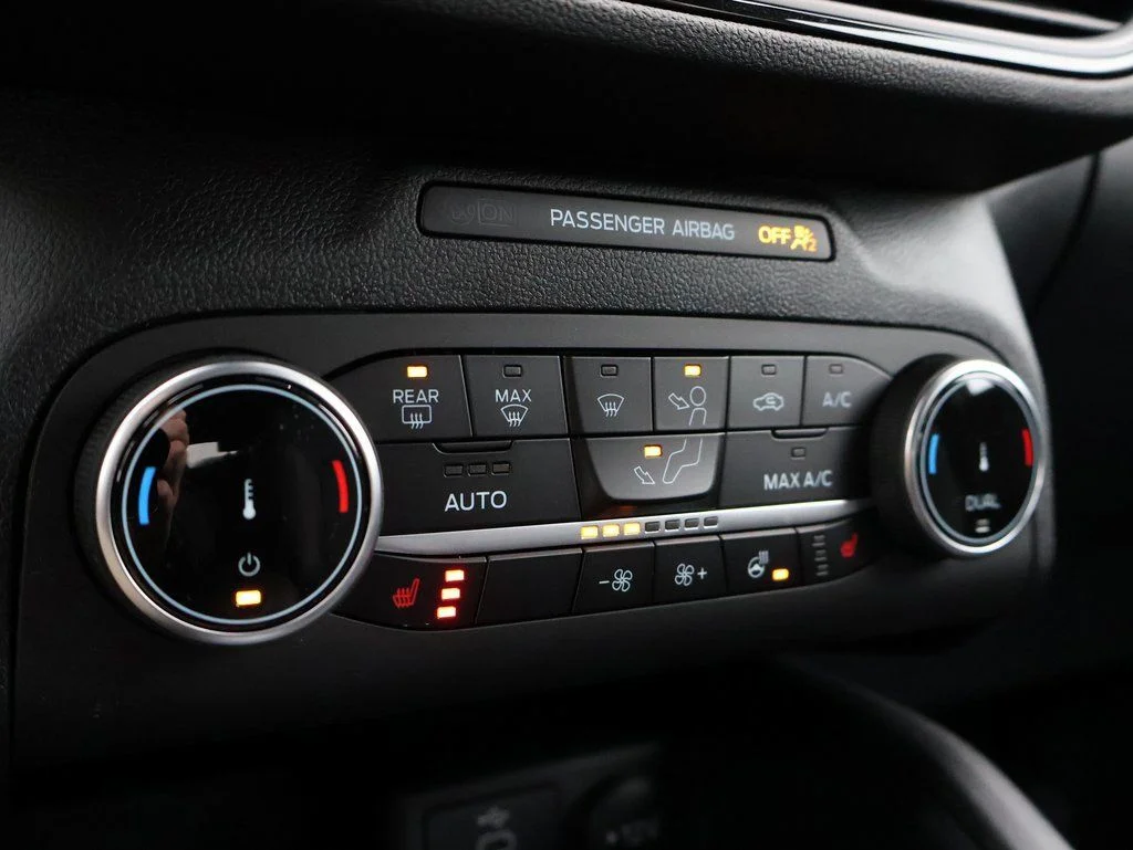 New 2026 Carbonized Gray Metallic Ford ST-Line Select image 37