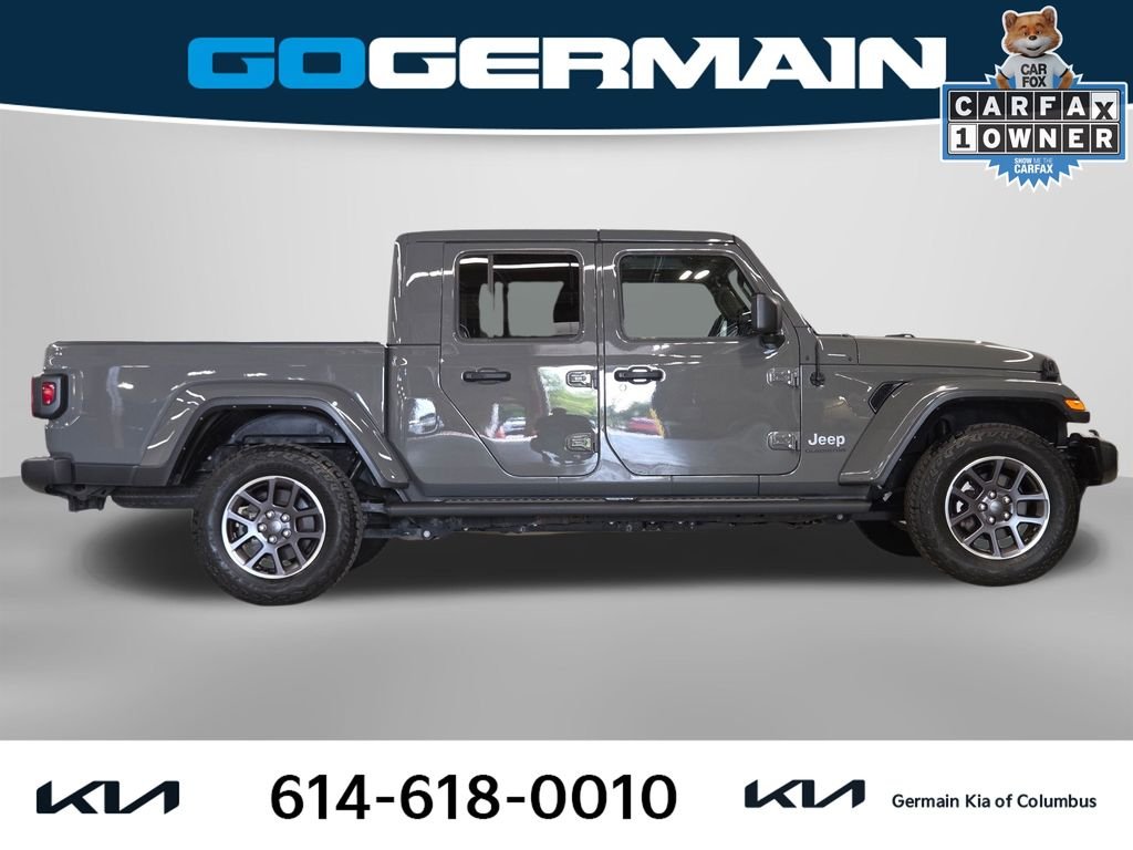 Used 2022 Gray Jeep Overland image 6