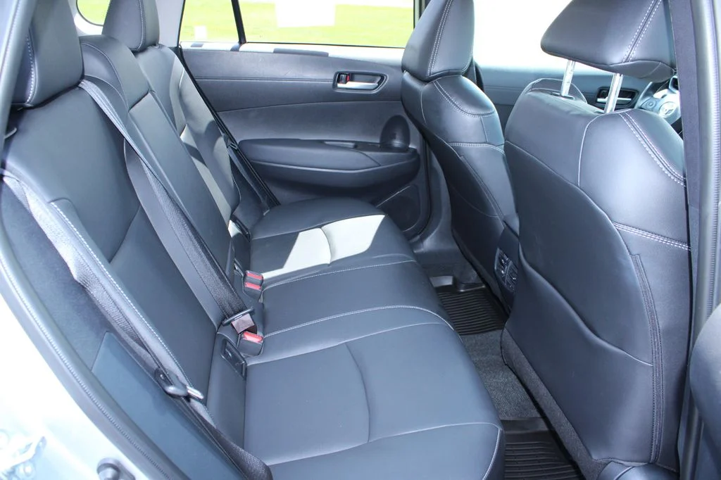 Used 2023 Silver Toyota XLE image 21
