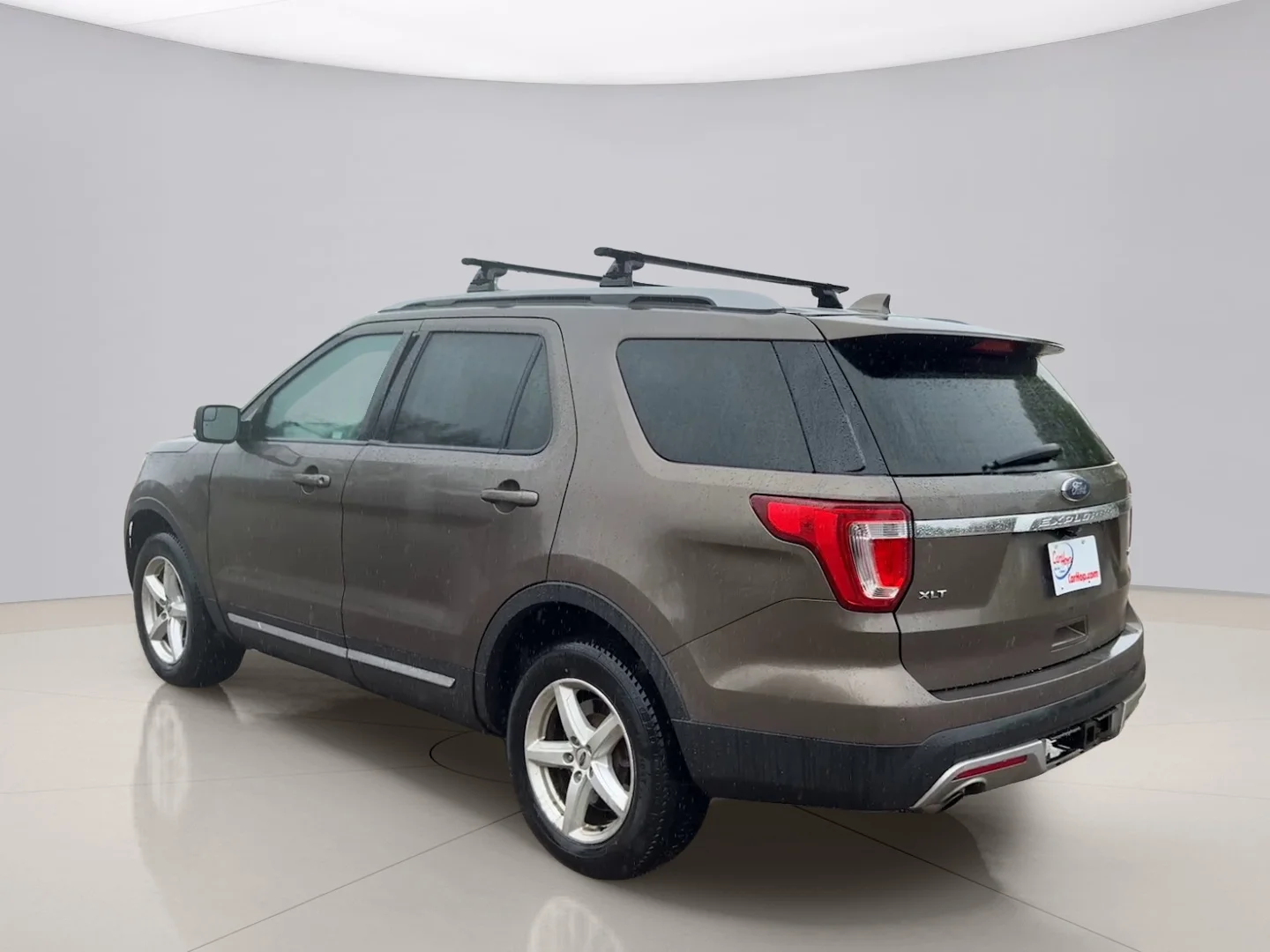 Used 2016 Bronze Ford XLT image 3