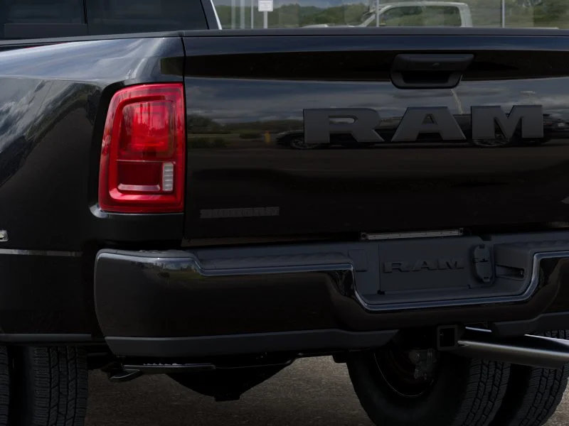 New 2026 Diamond Black Crystal Pearl-Coat Exterior Paint RAM Big Horn image 70