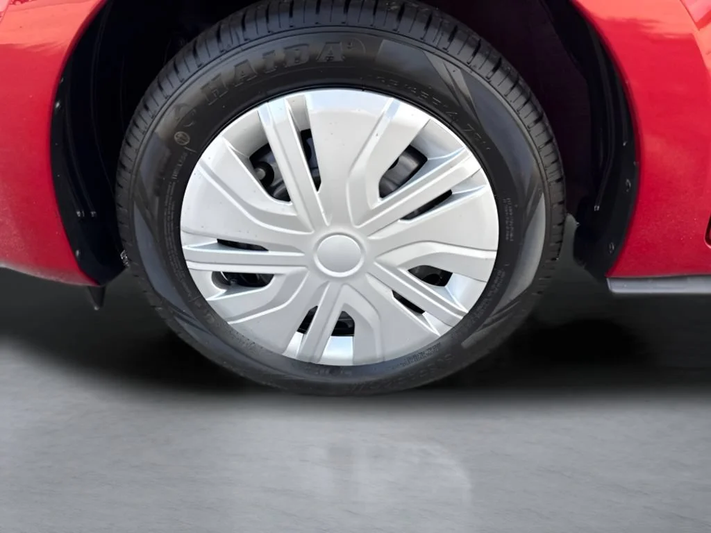 Used 2024  Mitsubishi ES image 27