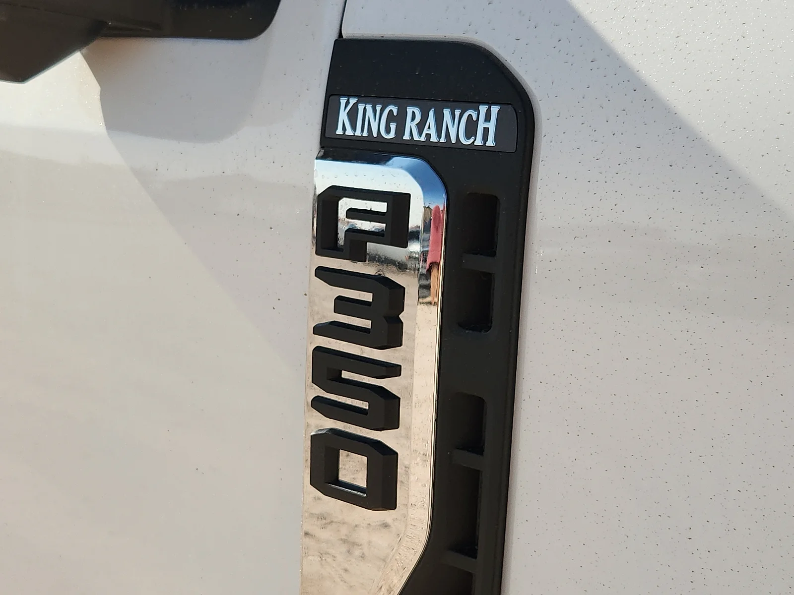 New 2026 Star White Metallic Tri-Coat Ford King Ranch image 10