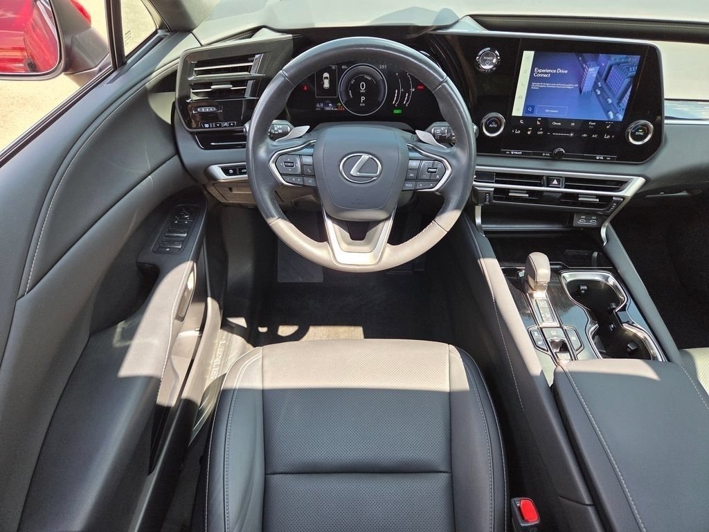 Certified Used 2024 MATADOR RED MICA Lexus 350h image 4