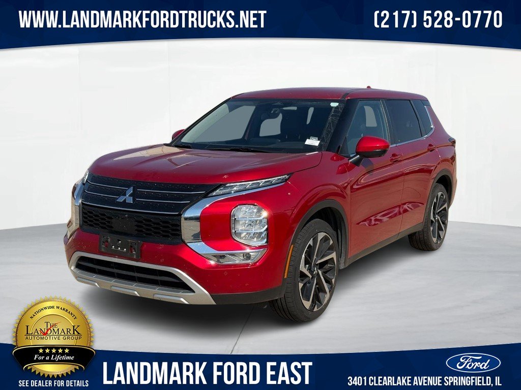 Used 2024 Red Diamond Mitsubishi SE Black Edition FWD image 1