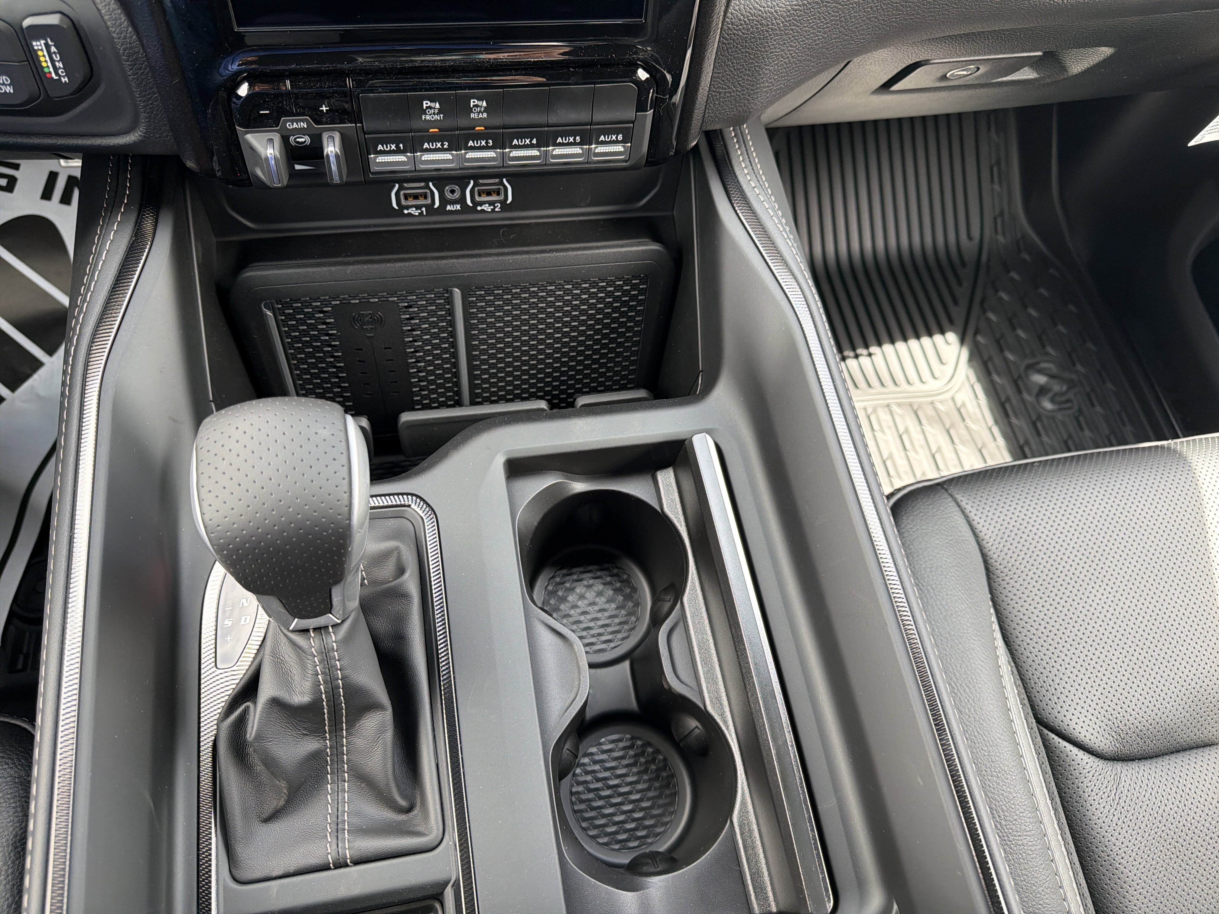 New 2026 Forged Blue Metallic Exterior Paint RAM RHO image 20