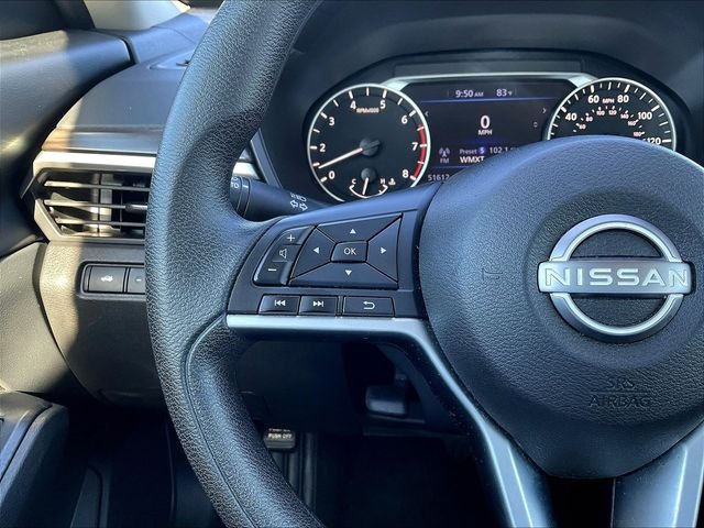 Used 2025 Black Nissan 2.5 SV image 13