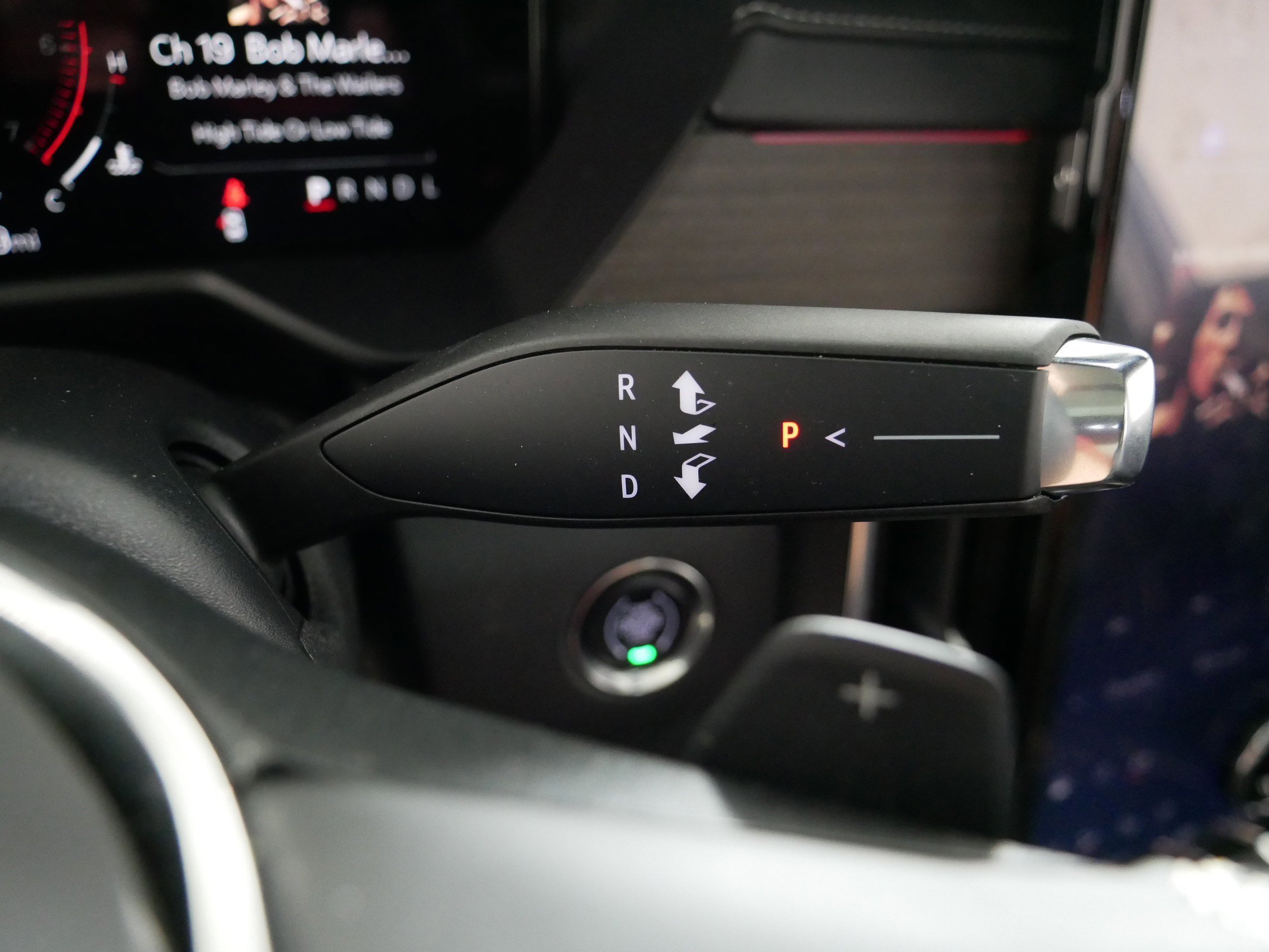 Used 2024 Ebony Twilight Metallic GMC Denali image 24