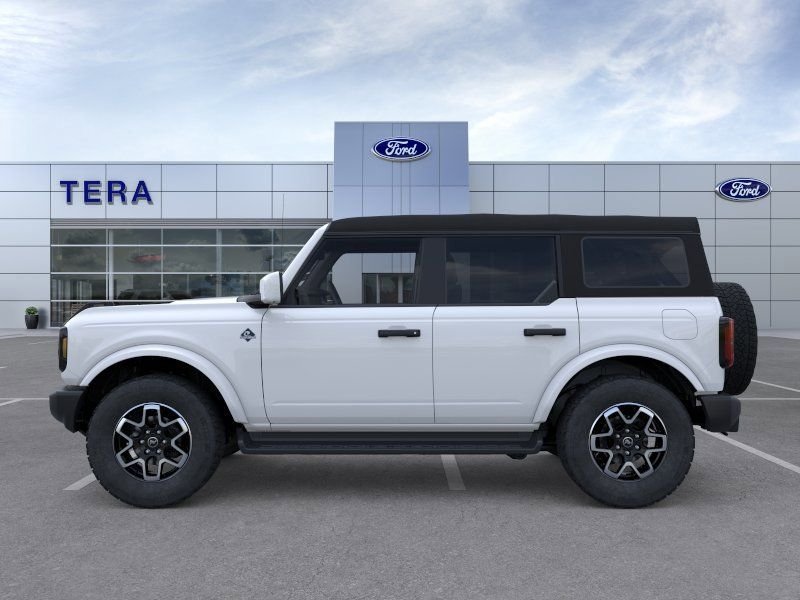 New 2026 White Ford Outer Banks image 3