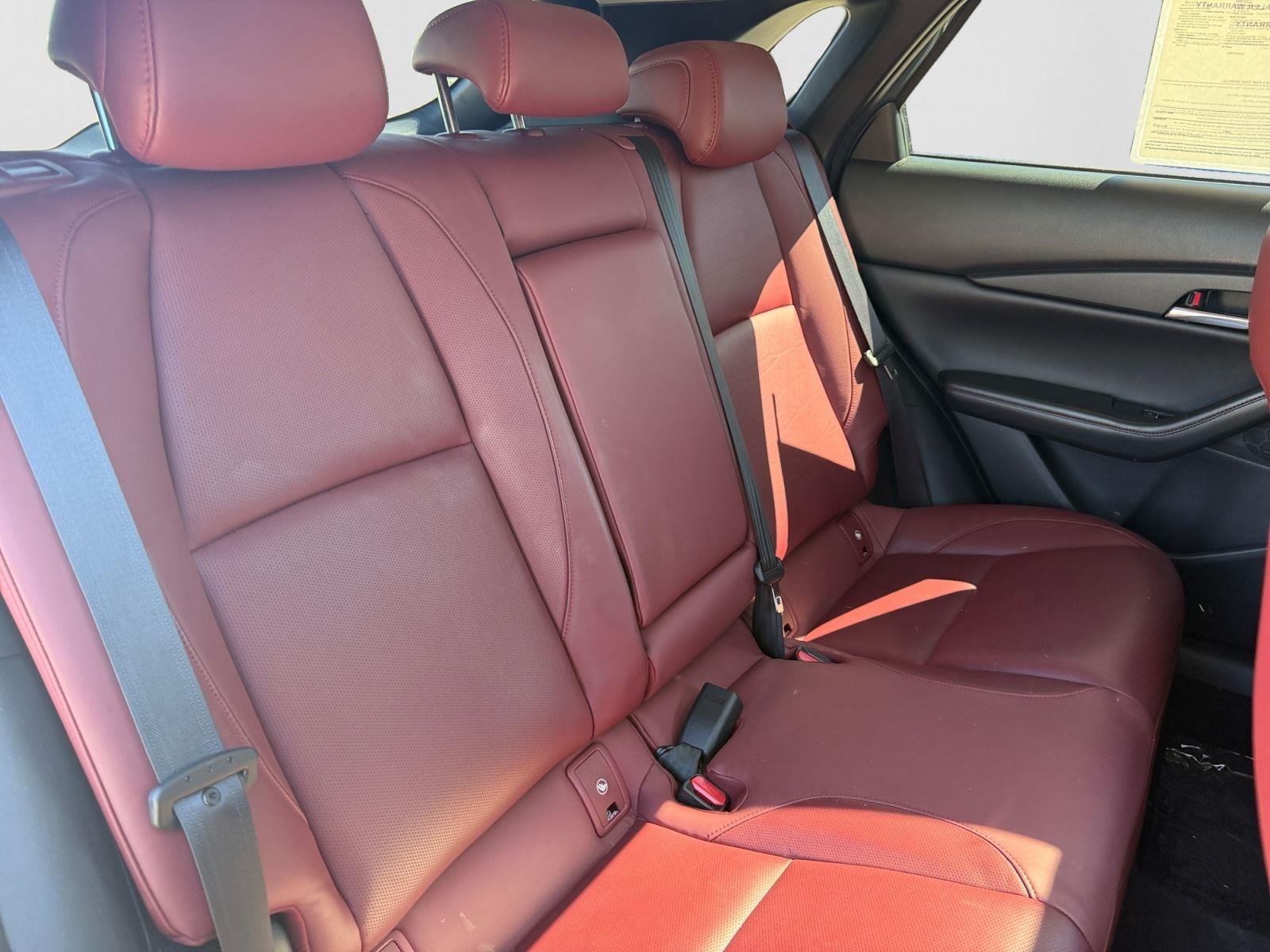 2025 Mazda CX-30 Carbon Edition - Photo 18