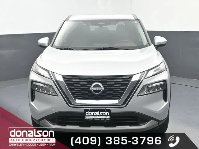 2023 Nissan Rogue SV - Photo 3
