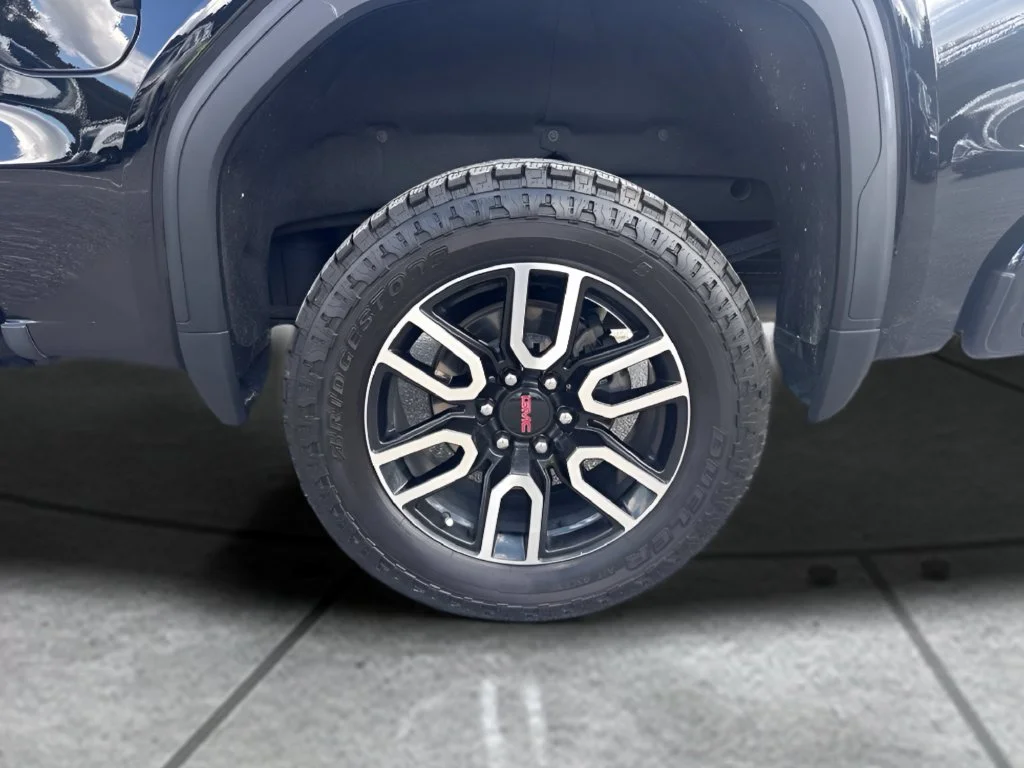 Used 2024 Black GMC AT4 image 32