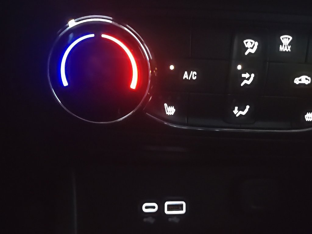 Used 2024 Black Buick Preferred image 27
