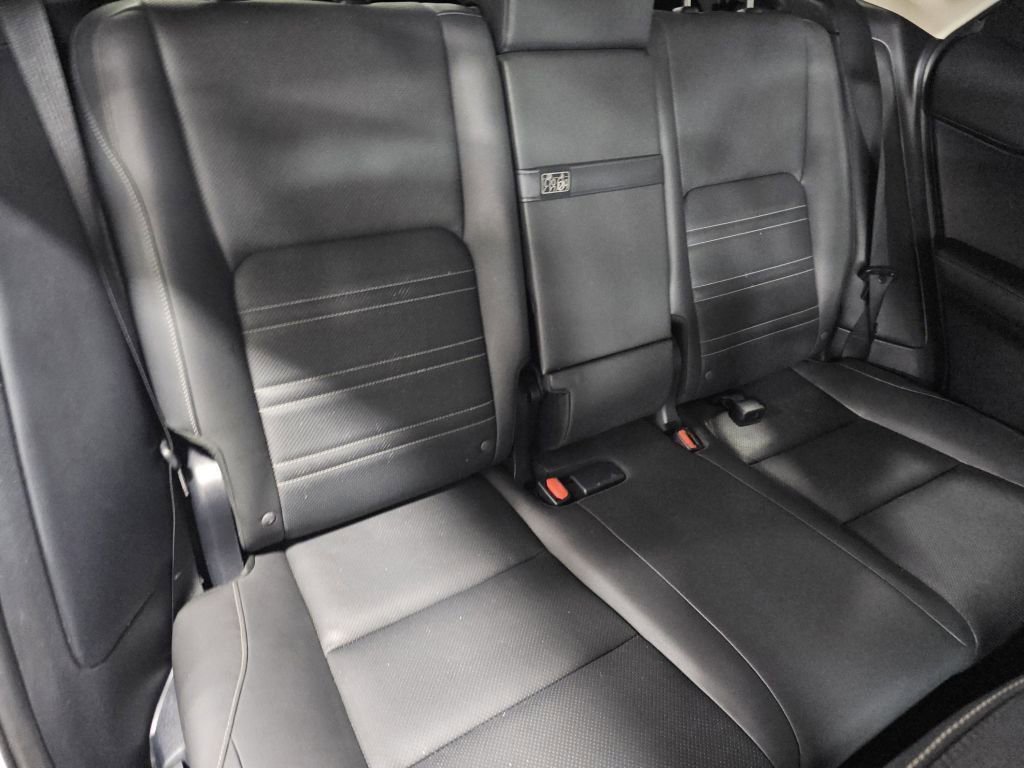 Used 2015 White Pearl Lexus 200t image 28