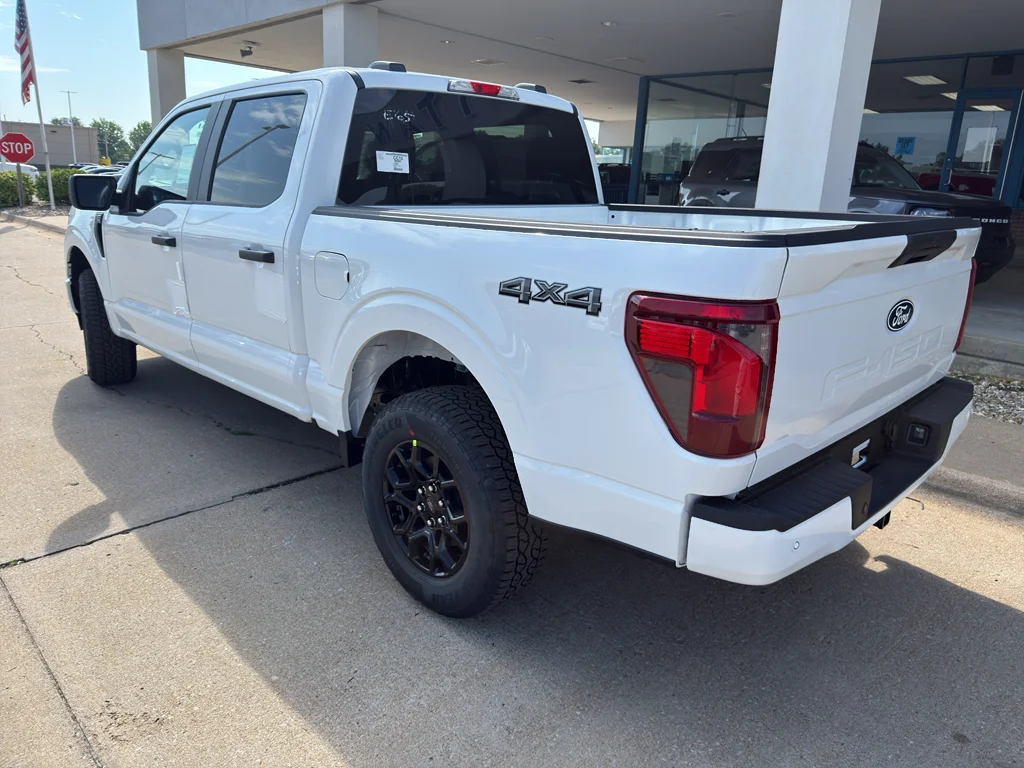 New 2026 Oxford White Ford STX® image 7