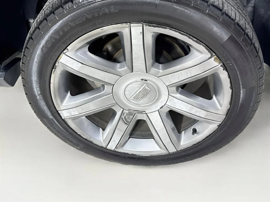Used 2017 Blue Cadillac Premium image 43