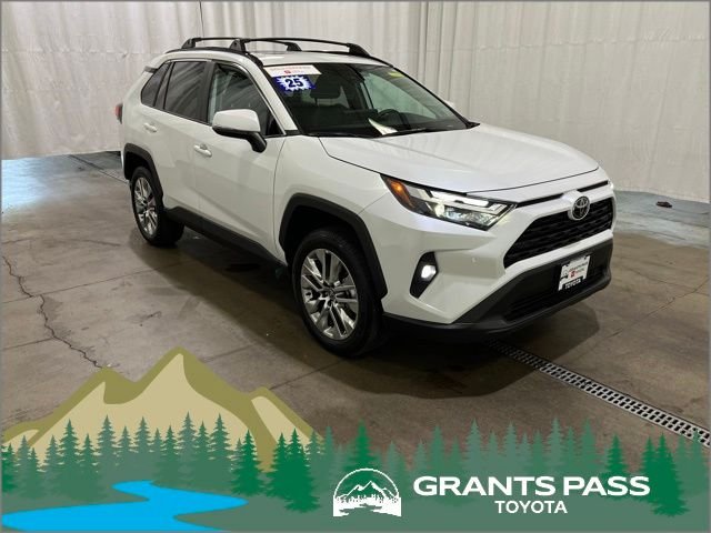 2025 Toyota RAV4 XLE Premium AWD's photo