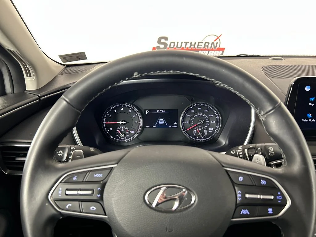 Used 2023 Silver Hyundai SEL image 13