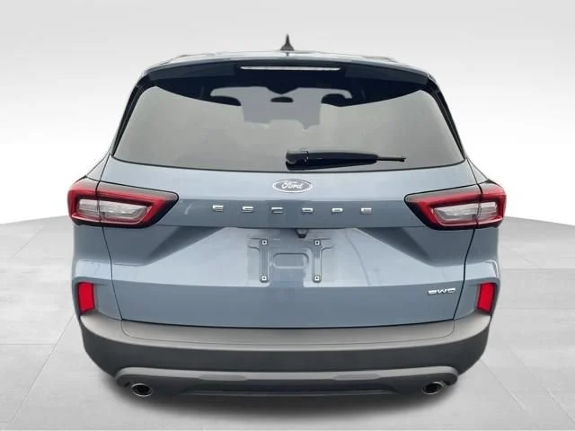Used 2025 Vapor Blue Ford ST-Line image 4