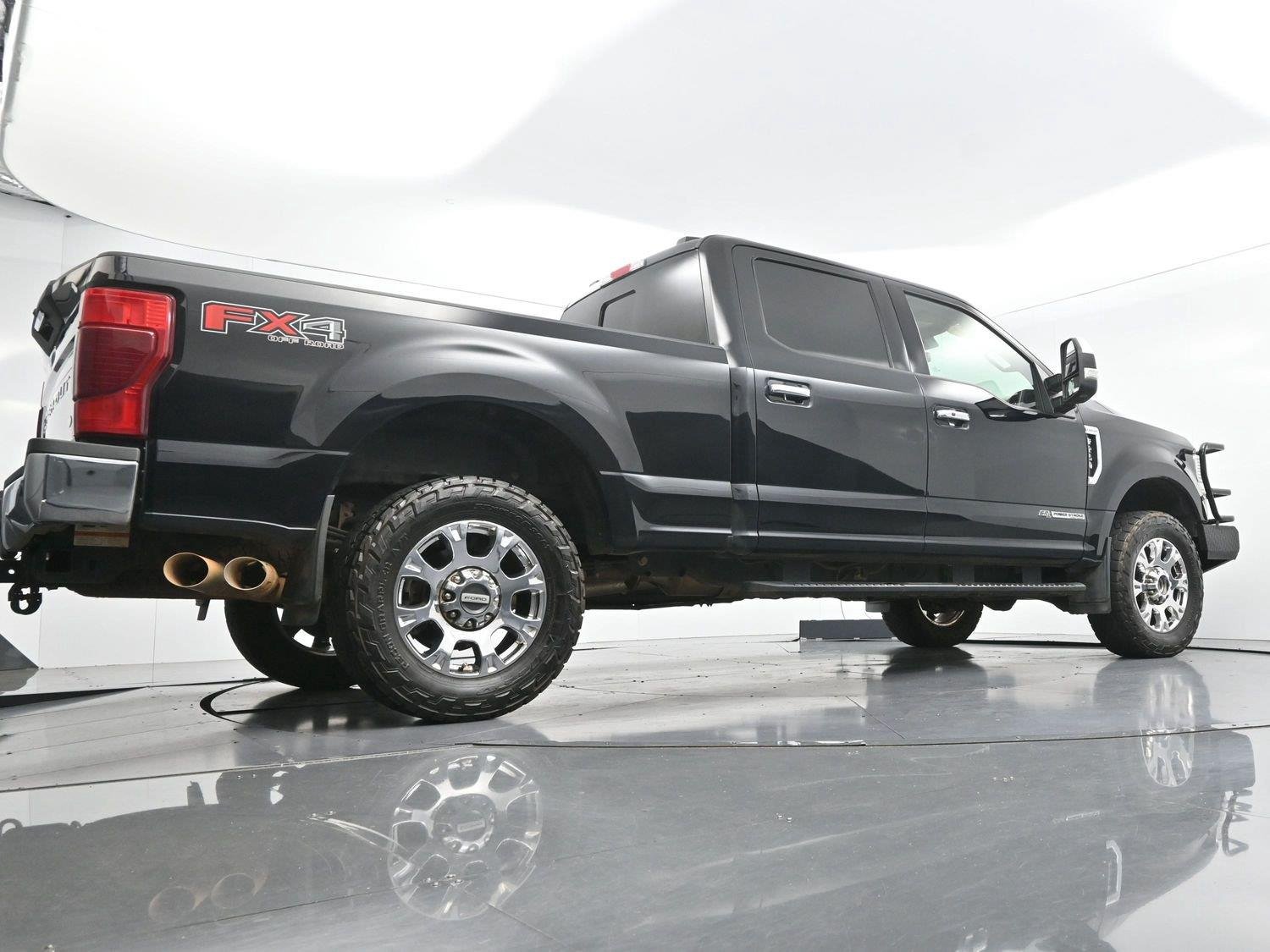 Used 2022 Agate Black Ford LARIAT image 56