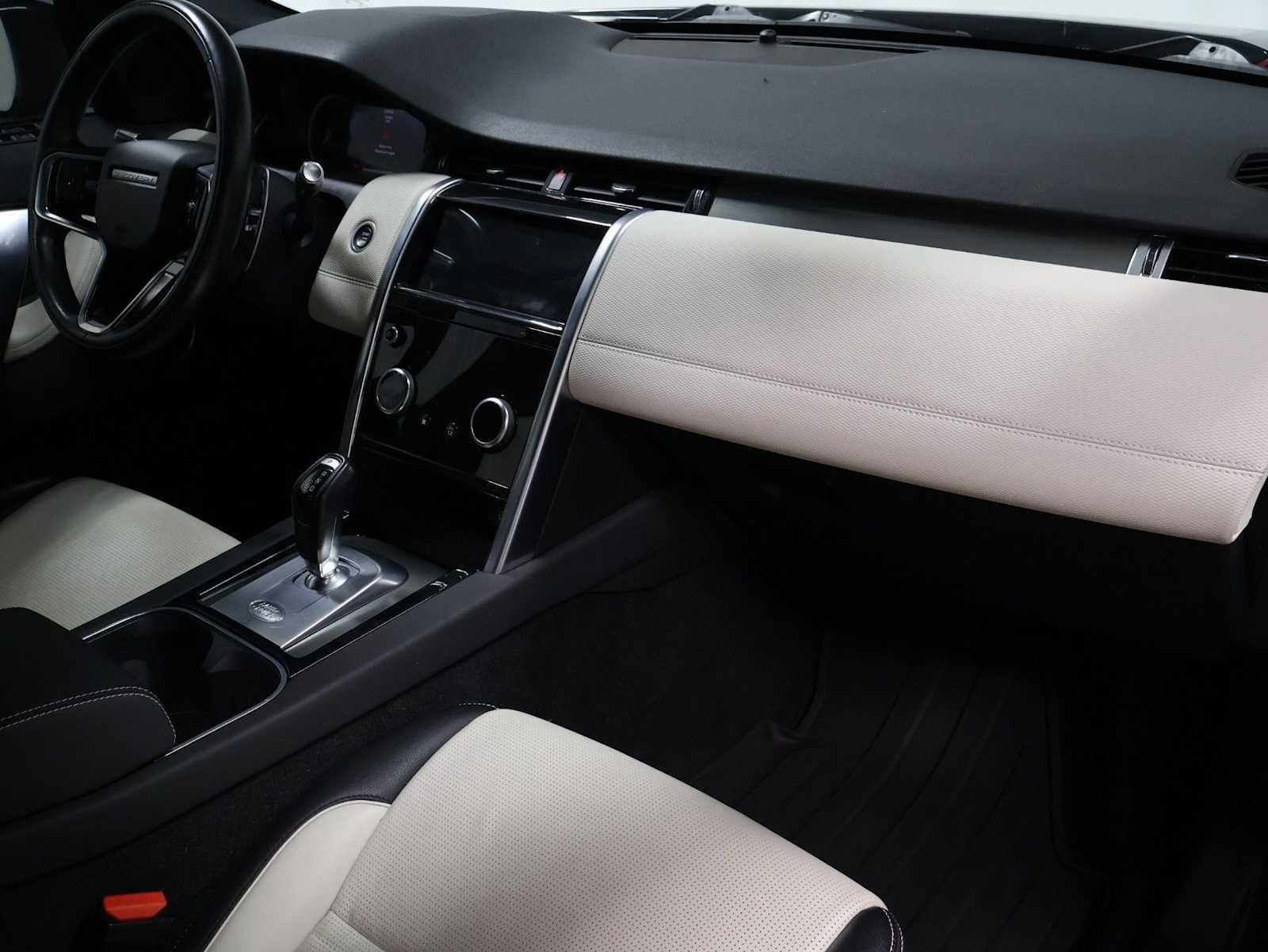 Used 2022  Land Rover S R-Dynamic image 6