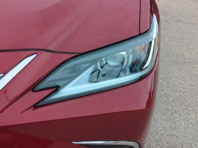 Certified Used 2025 MATADOR RED MICA Lexus 350 Luxury image 10